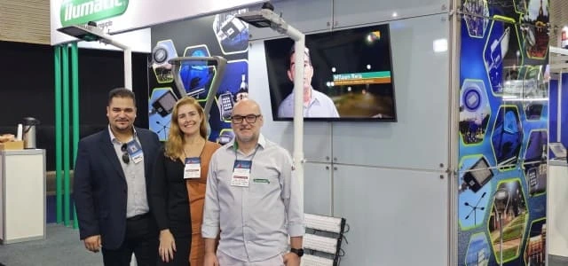Nossa equipe e nosso stand no 39ª congresso MINEIRO de municípios